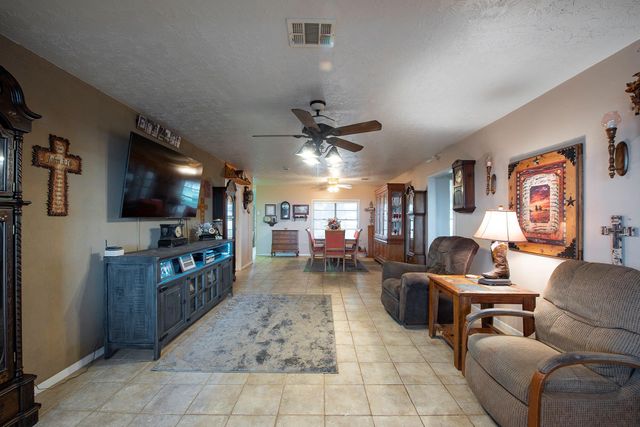 22234 Fields Store Road, Waller, TX 77484