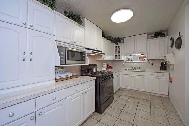 22234 Fields Store Road, Waller, TX 77484