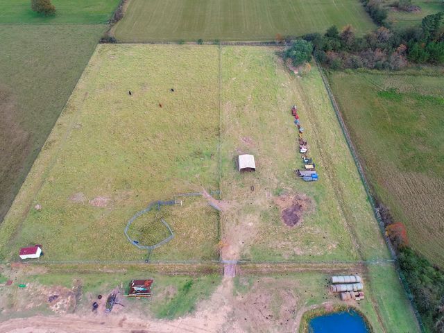 22234 Fields Store Road, Waller, TX 77484