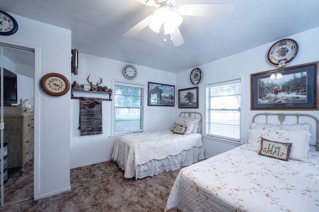 22234 Fields Store Road, Waller, TX 77484