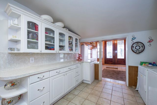 22234 Fields Store Road, Waller, TX 77484