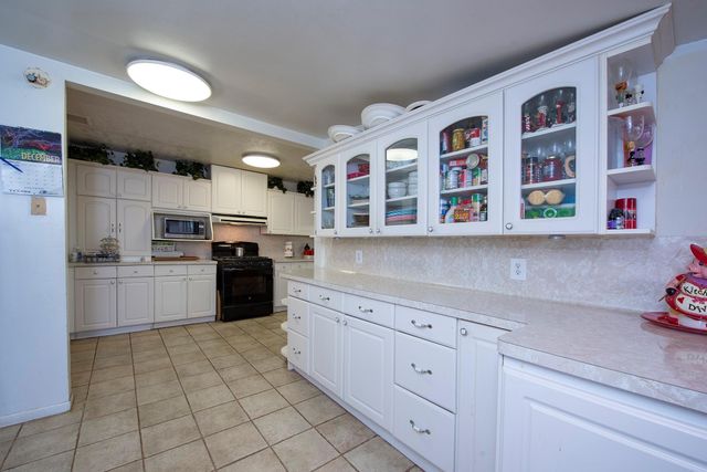 22234 Fields Store Road, Waller, TX 77484