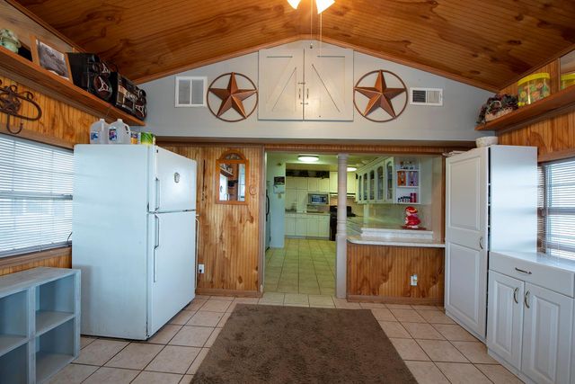 22234 Fields Store Road, Waller, TX 77484