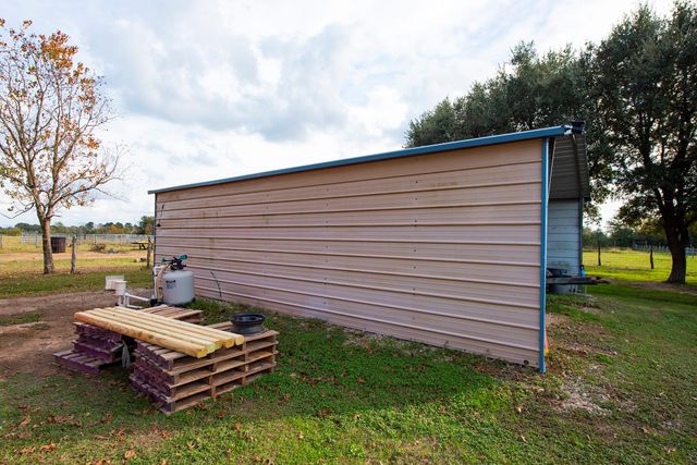 22234 Fields Store Road, Waller, TX 77484