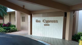 1200 St Charles Place L19, Pembroke Pines, FL 33026