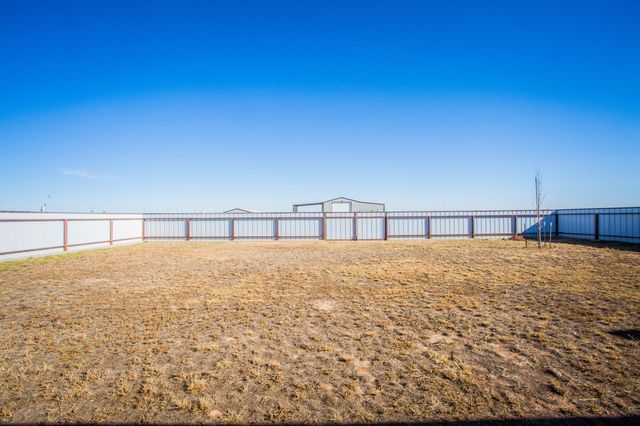 6710 N County Road 1100, Shallowater, TX 79363