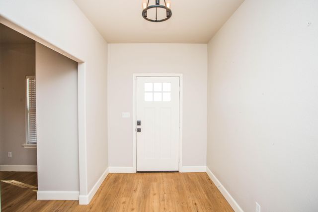 6710 N County Road 1100, Shallowater, TX 79363