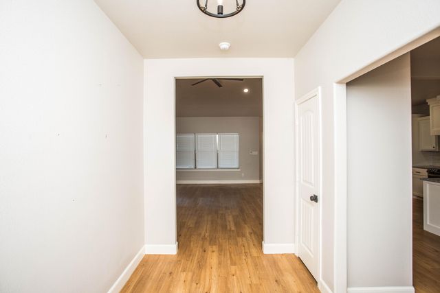 6710 N County Road 1100, Shallowater, TX 79363