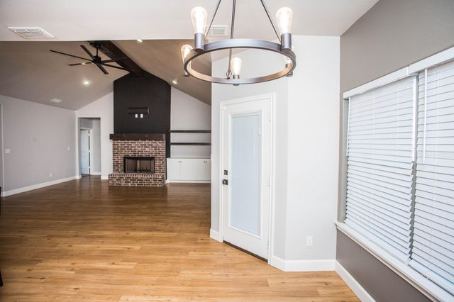 6710 N County Road 1100, Shallowater, TX 79363