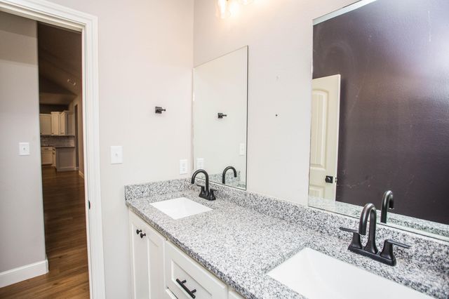 6710 N County Road 1100, Shallowater, TX 79363