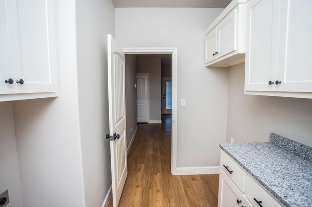 6710 N County Road 1100, Shallowater, TX 79363