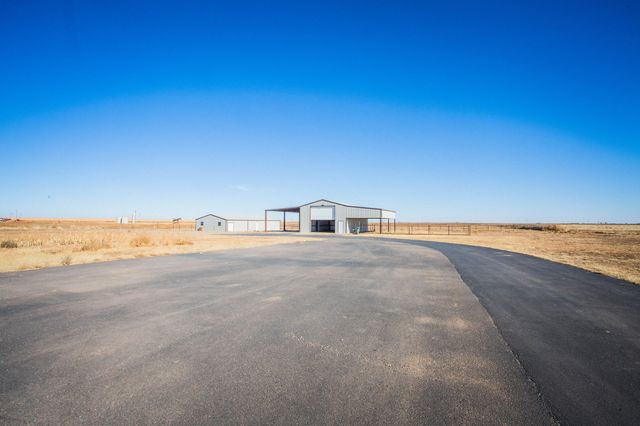 6710 N County Road 1100, Shallowater, TX 79363