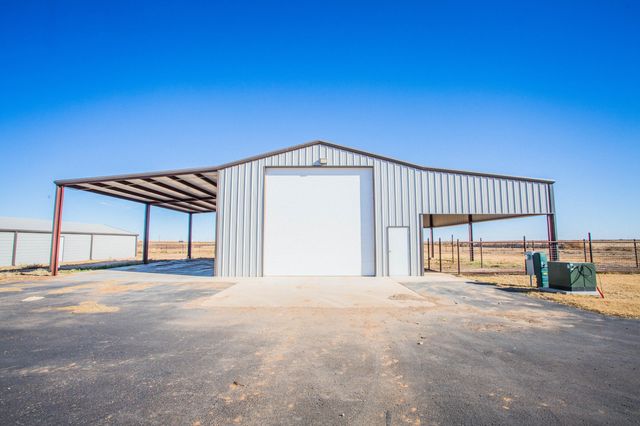 6710 N County Road 1100, Shallowater, TX 79363