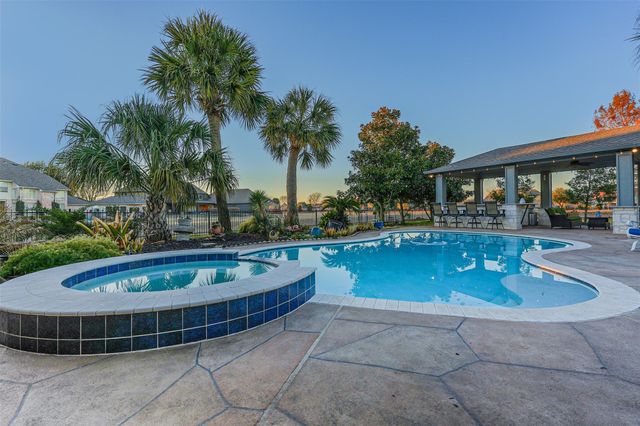 2422 Texana Way, Richmond, TX 77406