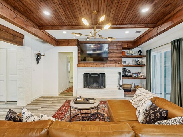 7709 Quail Ridge Street, Fort Worth, TX 76179