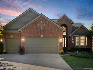 17814 Merganser, Clinton Township, MI 48038