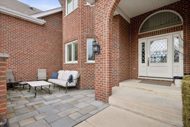 6837 Fieldstone Drive, Burr Ridge, IL 60527