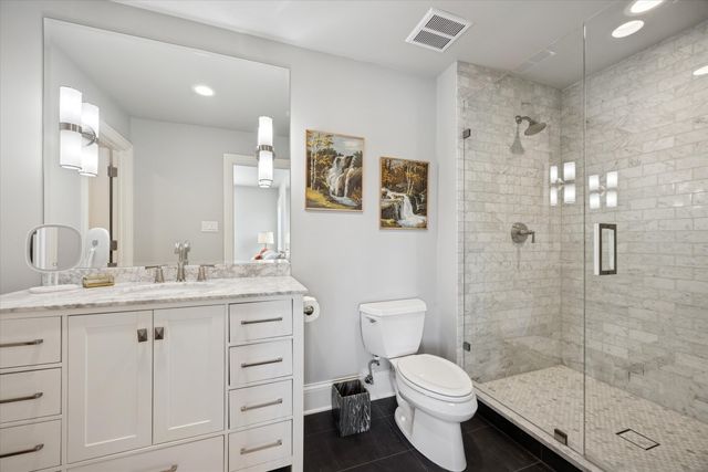 6837 Fieldstone Drive, Burr Ridge, IL 60527