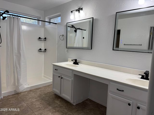 13438 W ROSE Lane, Litchfield Park, AZ 85340