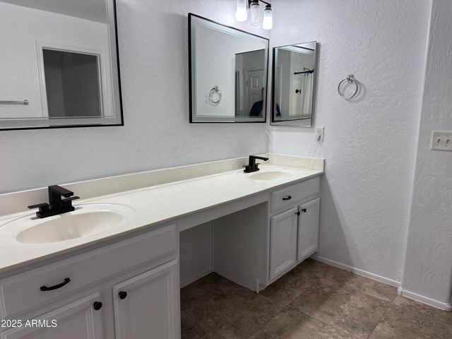 13438 W ROSE Lane, Litchfield Park, AZ 85340