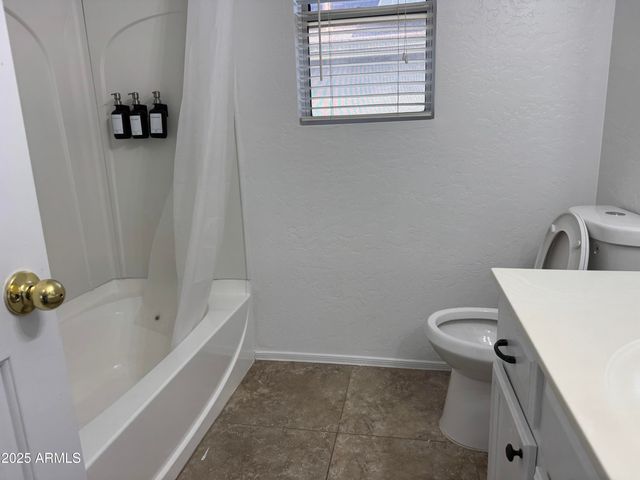 13438 W ROSE Lane, Litchfield Park, AZ 85340