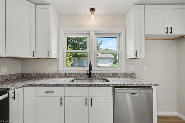 3372 Beavercreek Road, Randleman, NC 27317