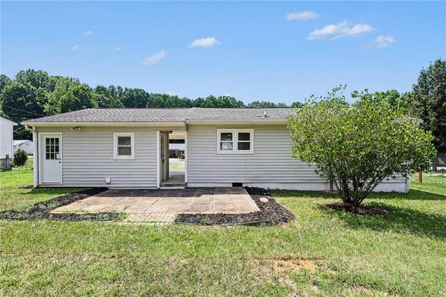 3372 Beavercreek Road, Randleman, NC 27317