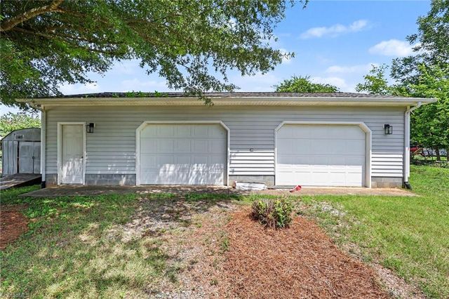 3372 Beavercreek Road, Randleman, NC 27317