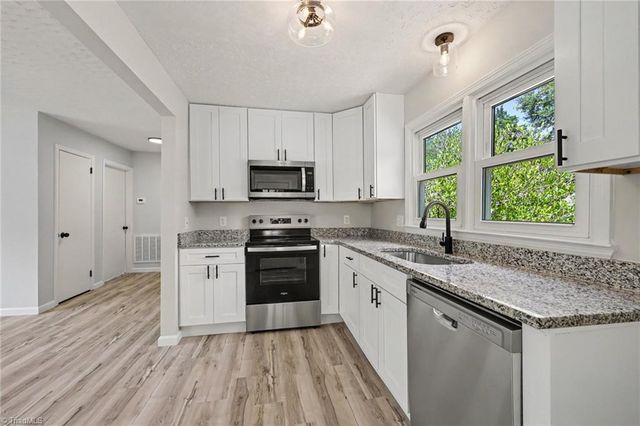 3372 Beavercreek Road, Randleman, NC 27317