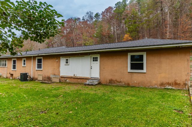 3269 N Hwy 341, Rossville, GA 30741
