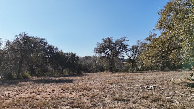 3517 Kahala Sunset DR, Spicewood, TX 78669