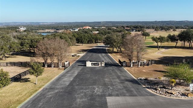 3517 Kahala Sunset DR, Spicewood, TX 78669