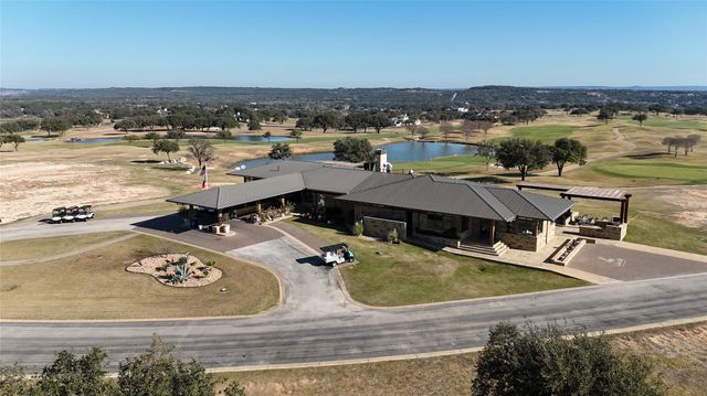 3517 Kahala Sunset DR, Spicewood, TX 78669