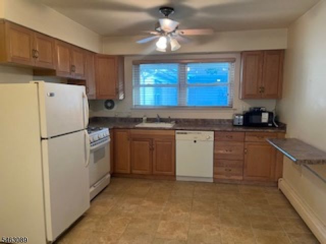 406 Cranbury Rd Apt 3 3, East Brunswick Twp., NJ 08816
