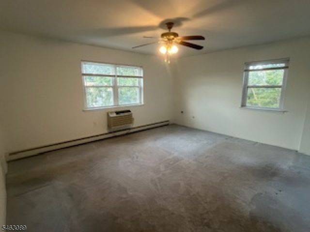 406 Cranbury Rd Apt 3 3, East Brunswick Twp., NJ 08816