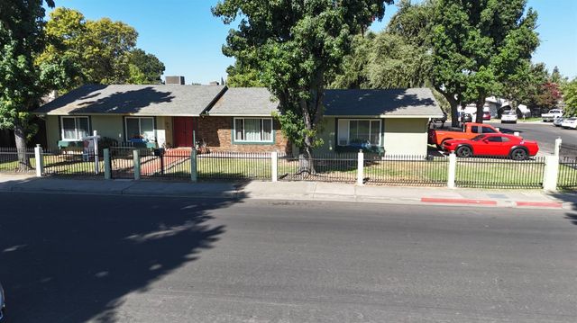 4005 Honey Creek Rd, Modesto, CA 95356