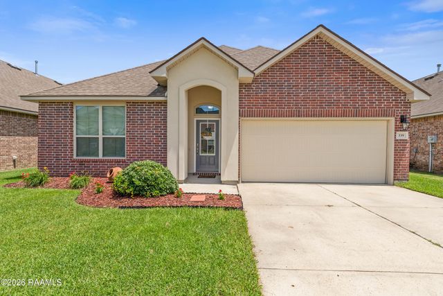 339 Forest Grove Drive, Youngsville, LA 70592