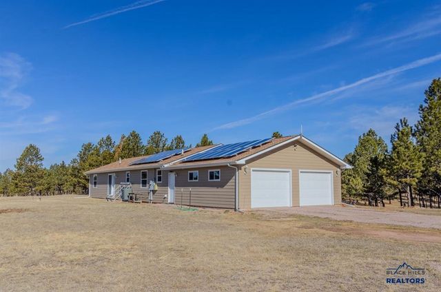 11981 MOUNTAIN LION LN, Hot Springs, SD 57747