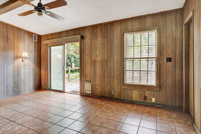 4250 DAVINCI Avenue, Jacksonville, FL 32210