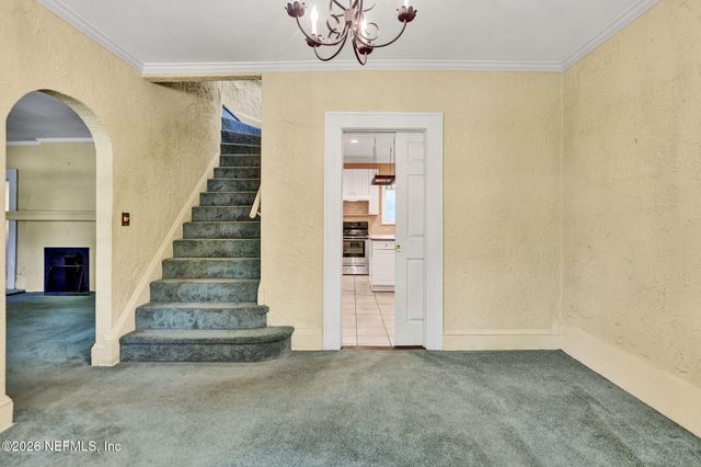 4250 DAVINCI Avenue, Jacksonville, FL 32210