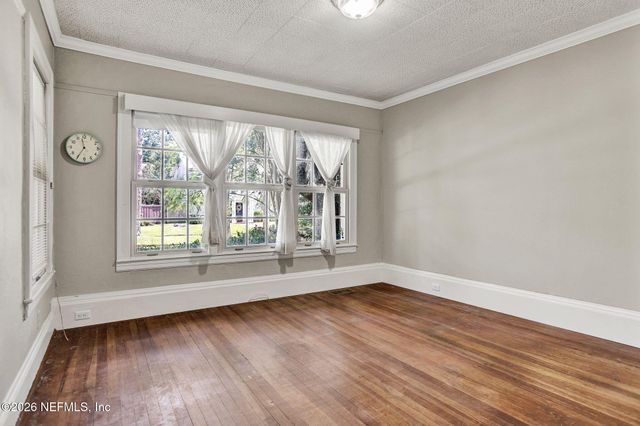 4250 DAVINCI Avenue, Jacksonville, FL 32210