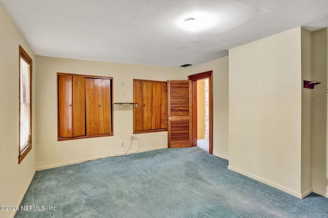 4250 DAVINCI Avenue, Jacksonville, FL 32210