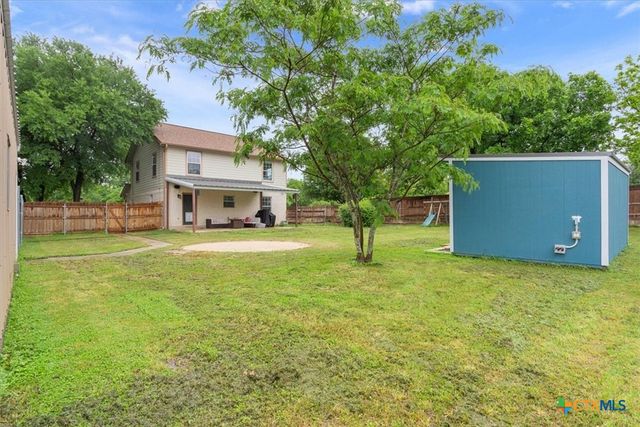 1406 Golf Course Road, Gatesville, TX 76528