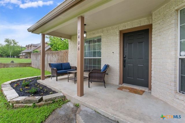 1406 Golf Course Road, Gatesville, TX 76528