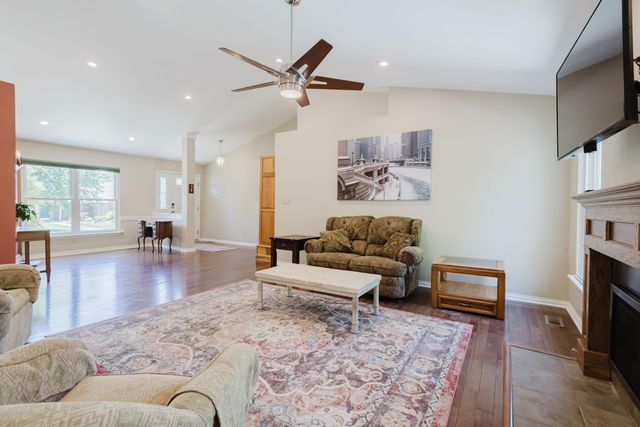 2913 Summerfield Drive, Lexington, KY 40511