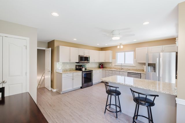 2913 Summerfield Drive, Lexington, KY 40511