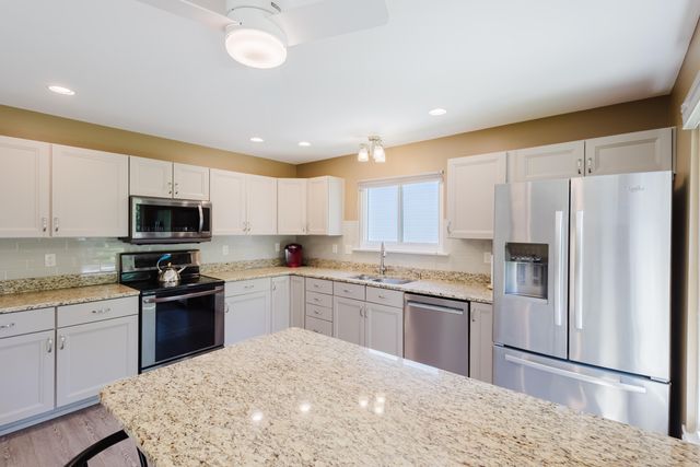 2913 Summerfield Drive, Lexington, KY 40511