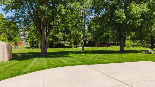 2913 Summerfield Drive, Lexington, KY 40511