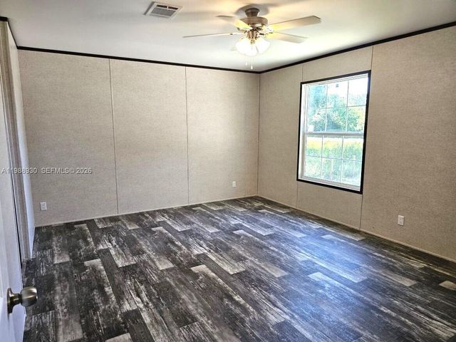 881 Woodland Blvd, Clewiston, FL 33440