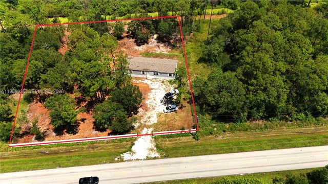 881 Woodland Blvd, Clewiston, FL 33440